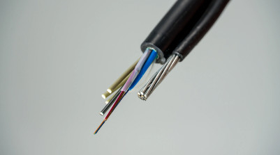 GYTC8A Cavo in fibra ottica autoappoggiante in alluminio blindato