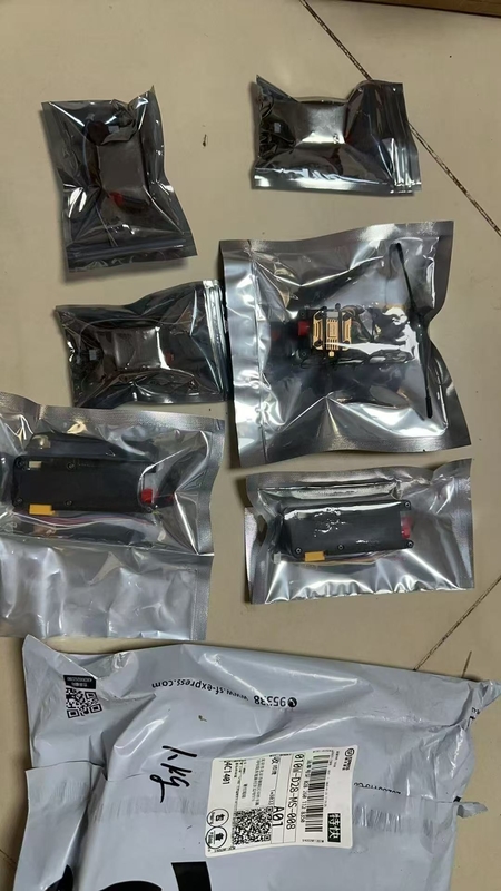 Materiale del rivestimento confidenziale per giacca Drone FPV Quadcopter 25km/rotolo Cablaggio interno-esterno Tipo di connettore FC Per alta resistenza alla trazione